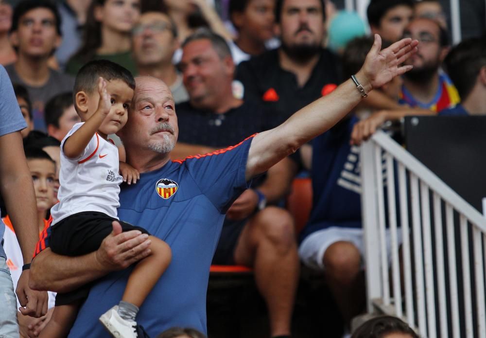 Las mejores imágenes de la presentación de Guedes, Pereira, Murillo, Kondogbia, Maksimovic, Neto y Gabriel