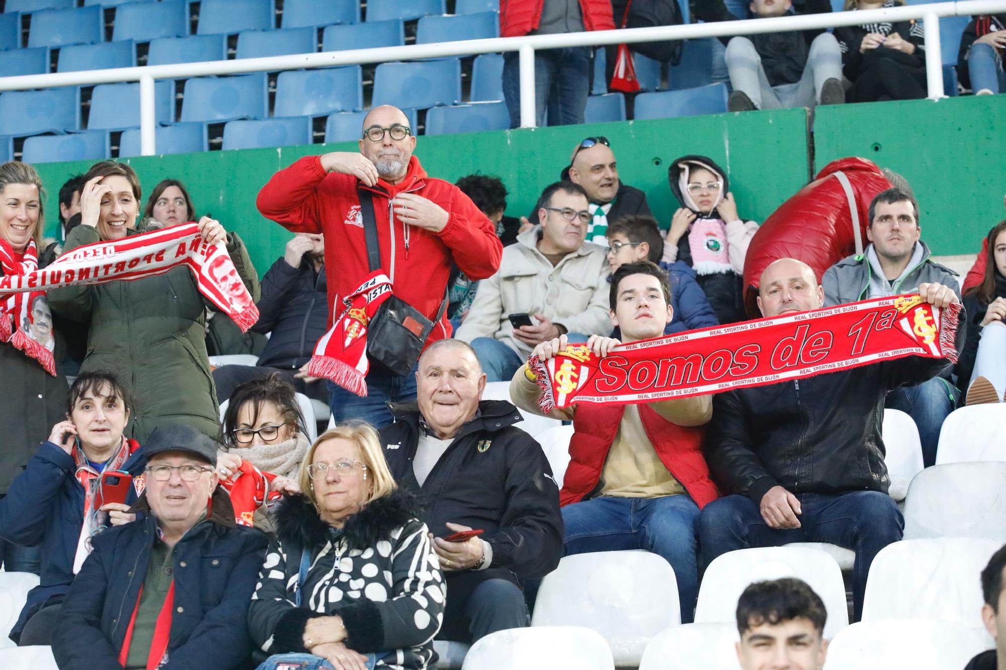 La Mareona del Sporting inunda el centro de Santander