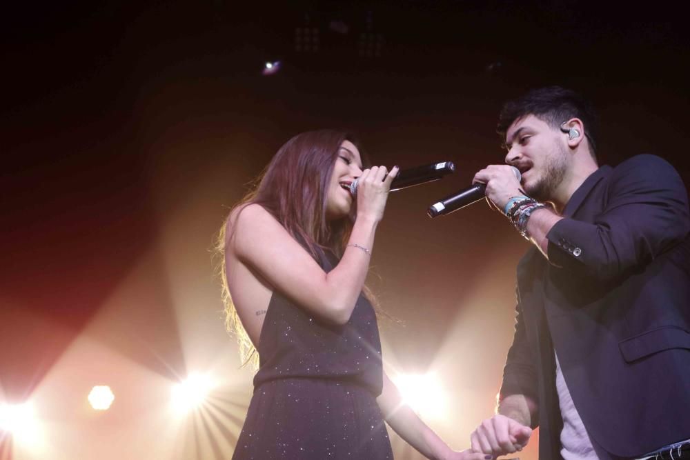 Concierto de Ana Guerra y Luis Cepeda de la gira ImaginBank en la Sala París 15.