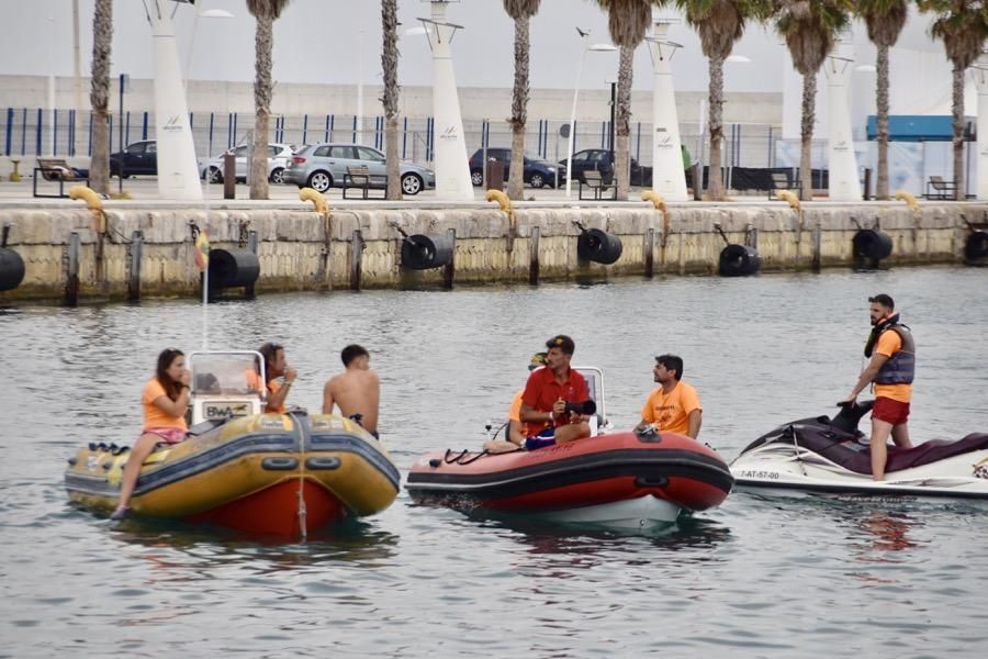 Más de 250 nadadores celebran el centenario de la Vuelta a la Escollera