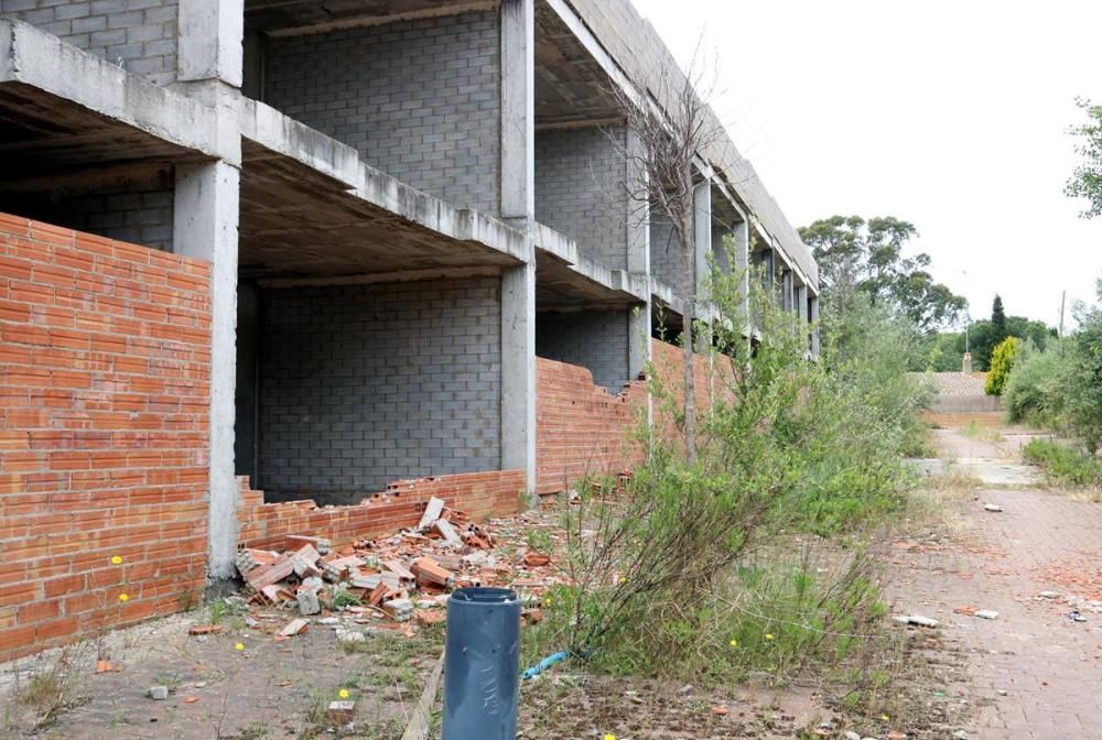 Aquesta és la zona d''edificis inacabats de Palafrugell on s''ha precipitat l''adolescent