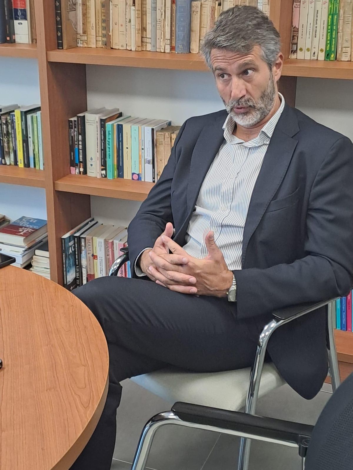 Alberto Varela, en la sede de El Correo Gallego.