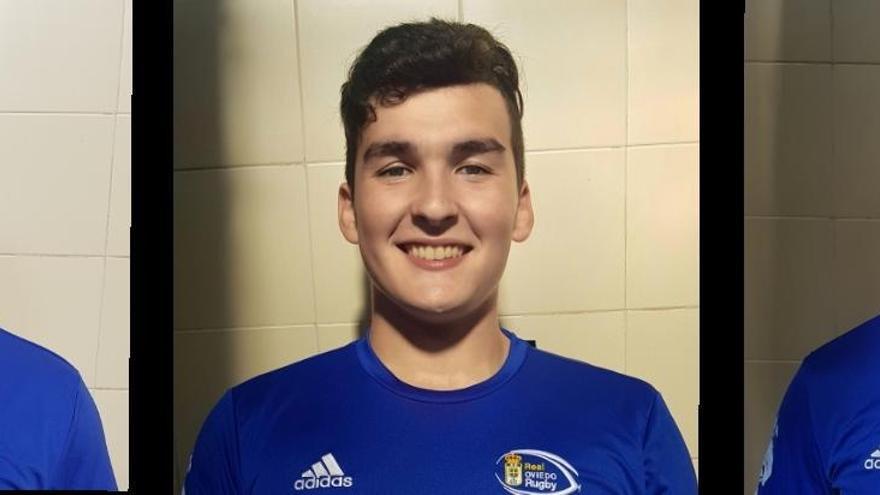 Tres jugadores del Real Oviedo de rugby, con la española sub-20