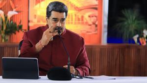 Maduro comença a Nova York un llarg periple judicial