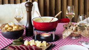 La ’fondue’ de champán de la Mood Swiss Fondue Experience del Hotel The One Barcelona.