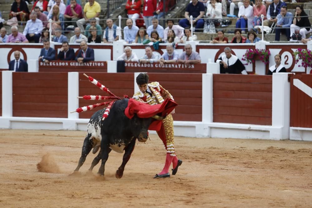 Segunda corrida de toros en El Bibio