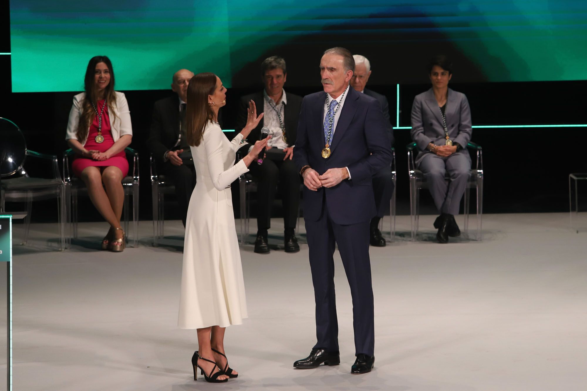 La gala del 28-F y la entrega de Medallas de Andalucía 2024, en imágenes