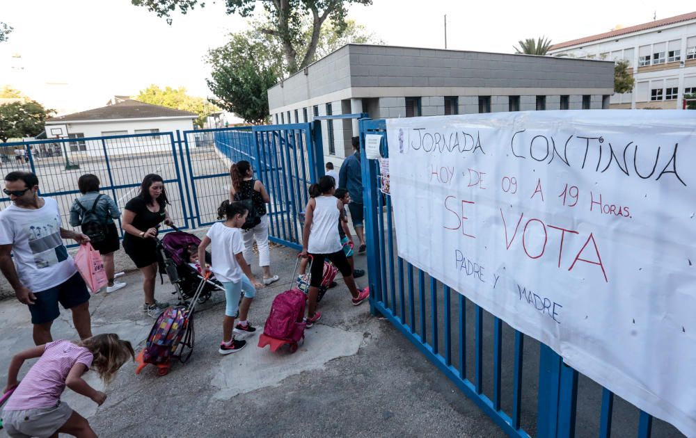 El colegio Vasco Núñez de Balboa fue uno de los centros que acogió las urnas