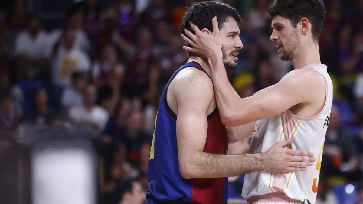 El Barça atropella a un Lleida que sella su permanencia