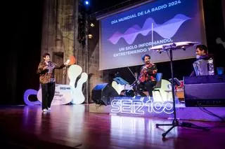 La radio celebra su centenario en Cáceres