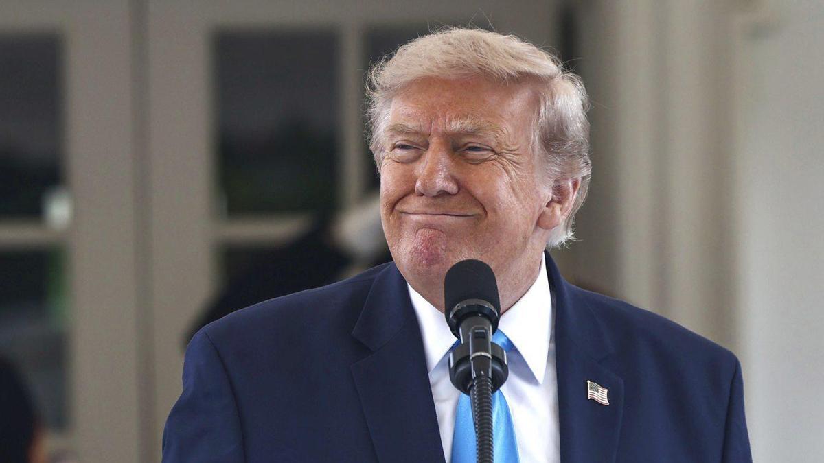 Trump  dubta sobre si permetre a Ucraïna fabricar míssils Patriot