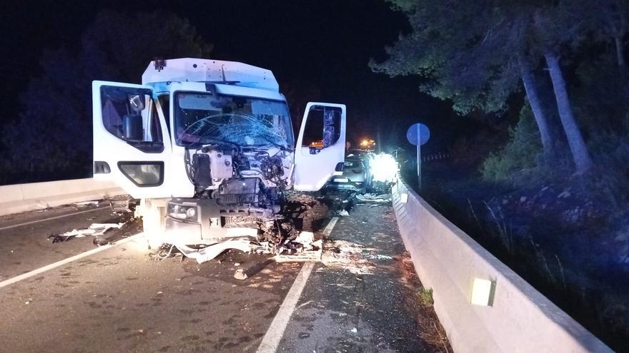 Galería: Accidente mortal en la carretera de Santa Eulària