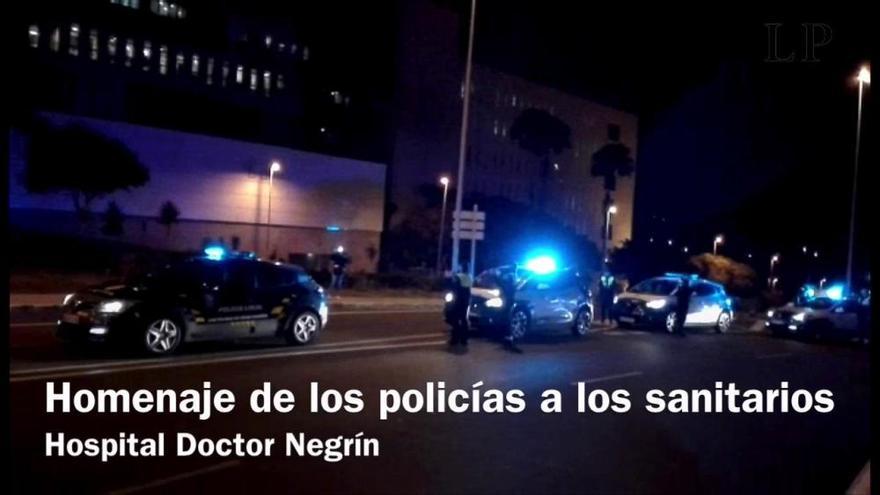 Coronavirus en Canarias | Homenaje de los policías a los sanitarios en el Negrín