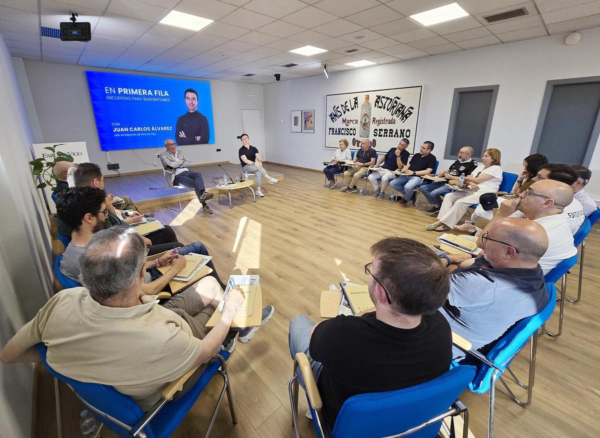 Encuentro de suscriptores de FARO con su jefe de Deportes, Juan Carlos Álvarez