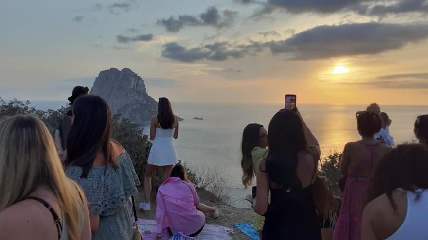 Instagram mató la magia de Ibiza - Diario de Ibiza - Vimarsana News
