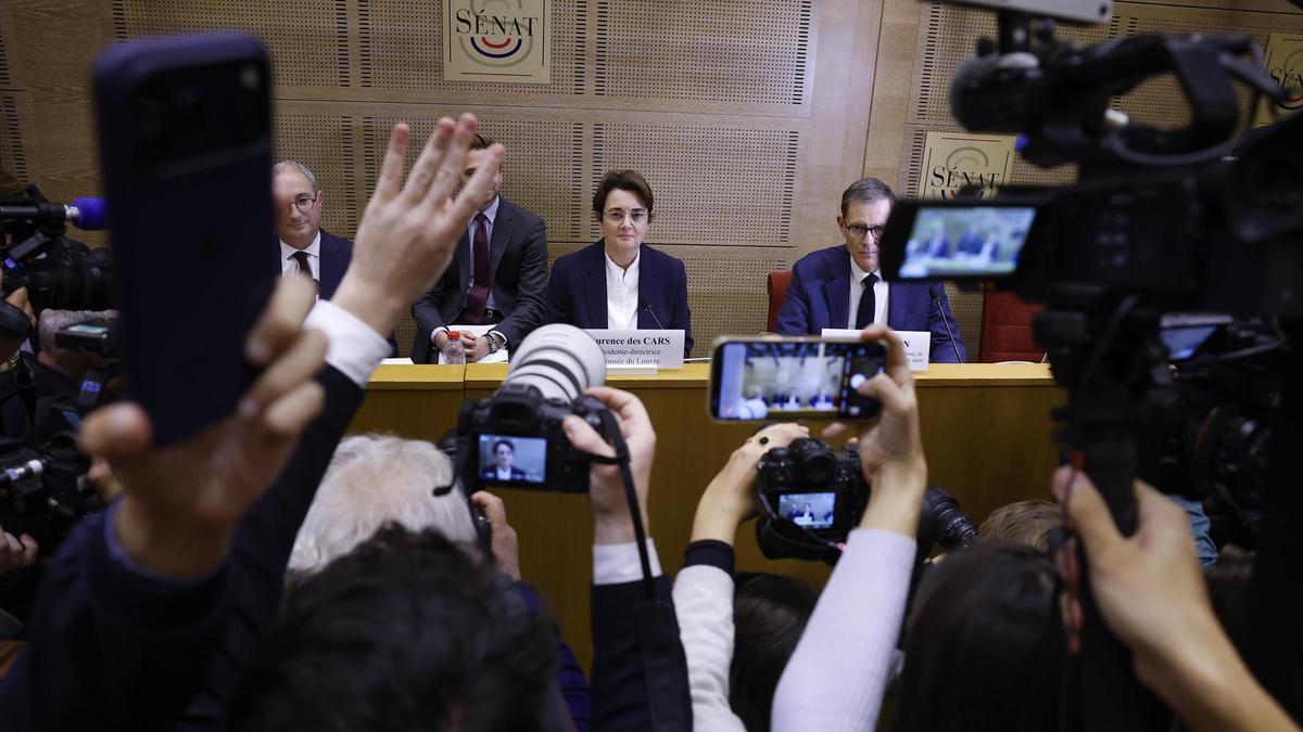 La presidenta del Louvre, Laurence des Cars.