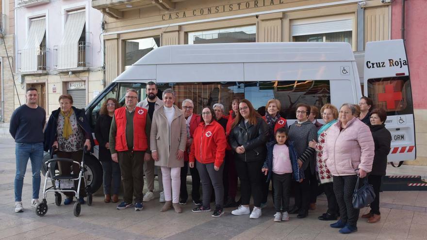 Cruz Roja pone en marcha en Calasparra un servicio de transporte adaptado dentro del programa &#039;Enrédate&#039;