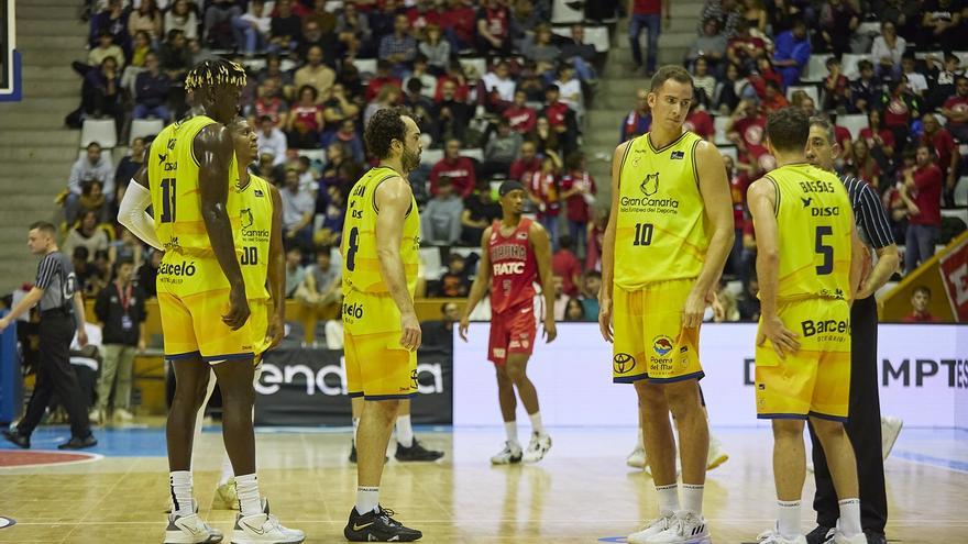 El Granca se sobrepone a los sustos del Girona y se pone segundo (69-78)