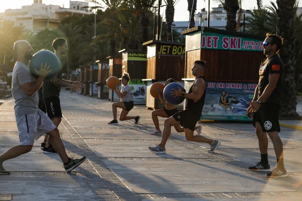 Puestas de sol sin aplausos este verano en Sant Antoni