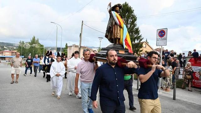 Procesión de ayer en O Burgo.