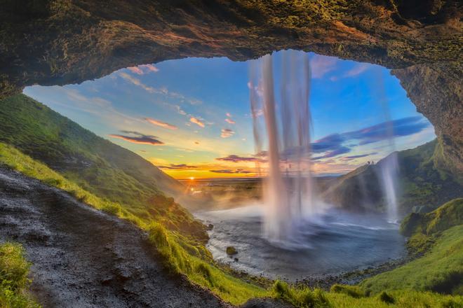 Cascada de Seljalandsfoss