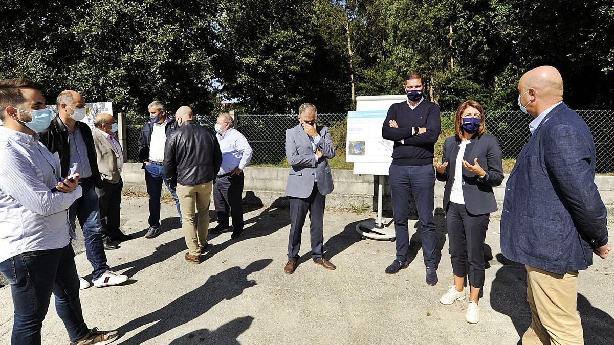 Presentación de la zona de ampliación, a la que asistieron también representantes de la patronal, entre otros.   | // BERNABÉ/JAVIER LALÍN