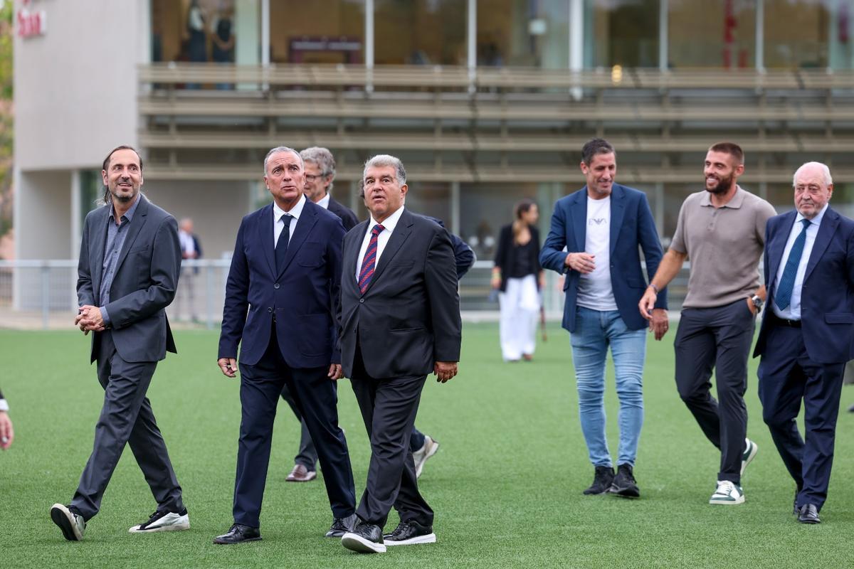 La presentación de la Ciudad deportiva de la Damm, en imágenes