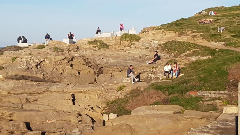 Buen tiempo y mucha gente en Gijón