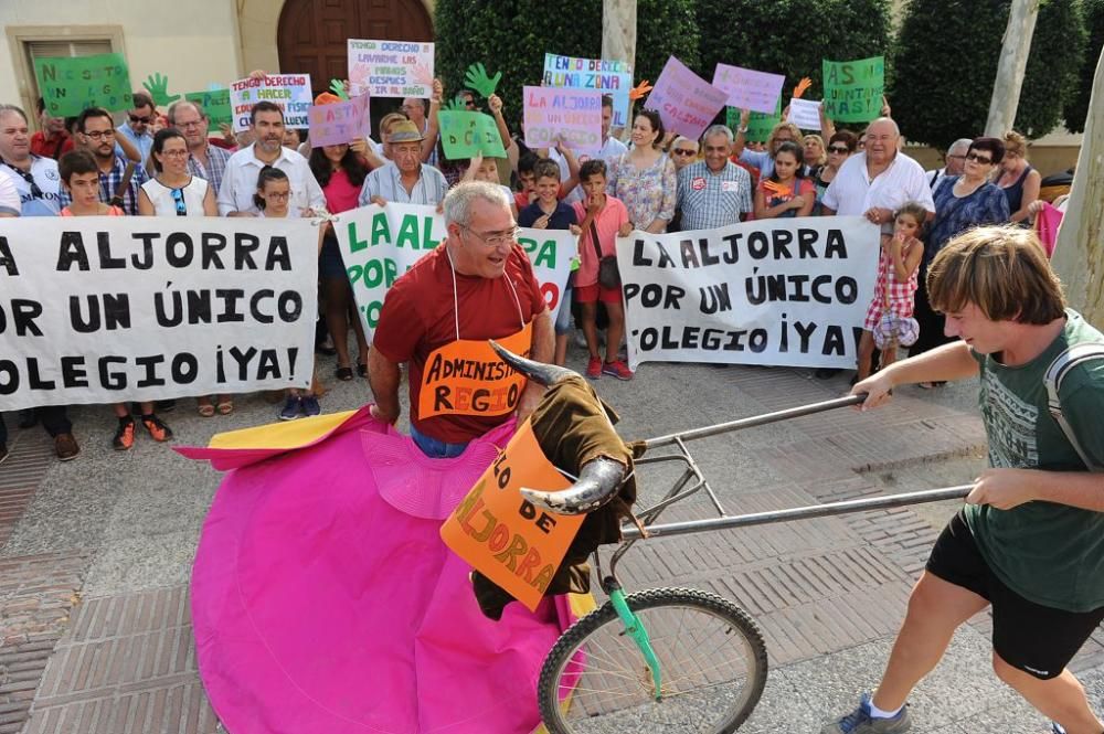 Manifestación de los padres de La Aljorra