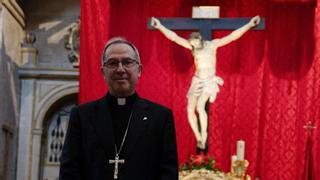 "Llevo en el corazón al Cristo de las Injurias"