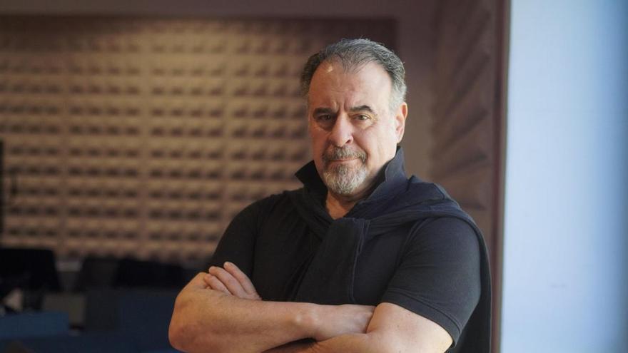 Carlos Álvarez, barítono que vuelve a A Coruña con 'Tosca': "Me parece muy importante que esta historia se siga contando"