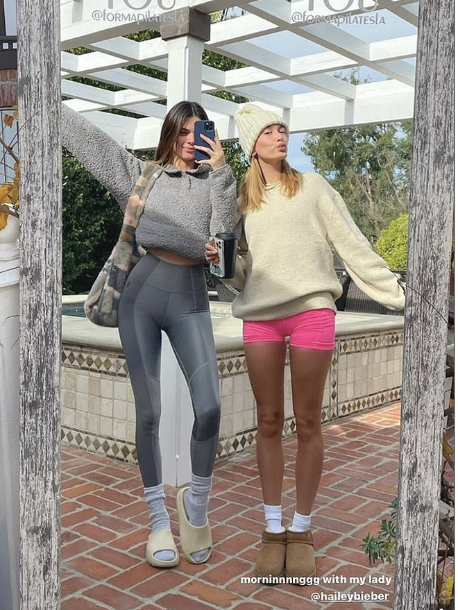 Kendall Jenner y Hailey Bieber