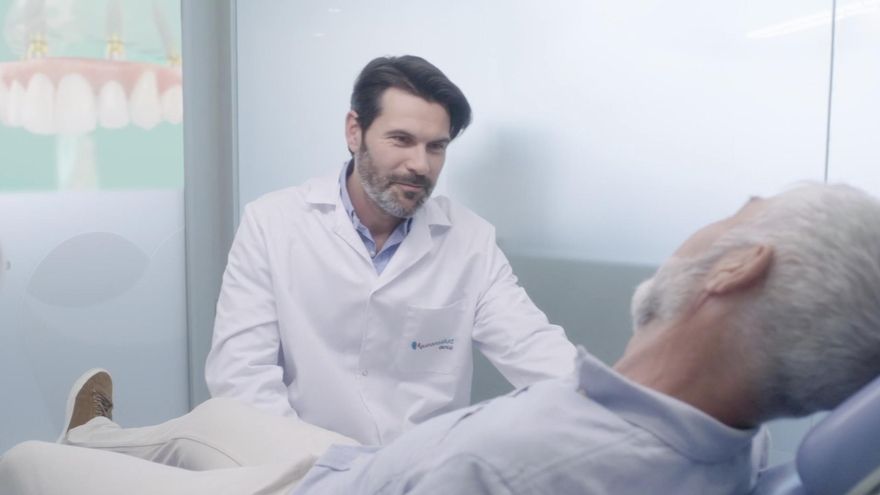 En Quirónsalud Dental: Tus dientes fijos desde el primer día con «All-on-4©»