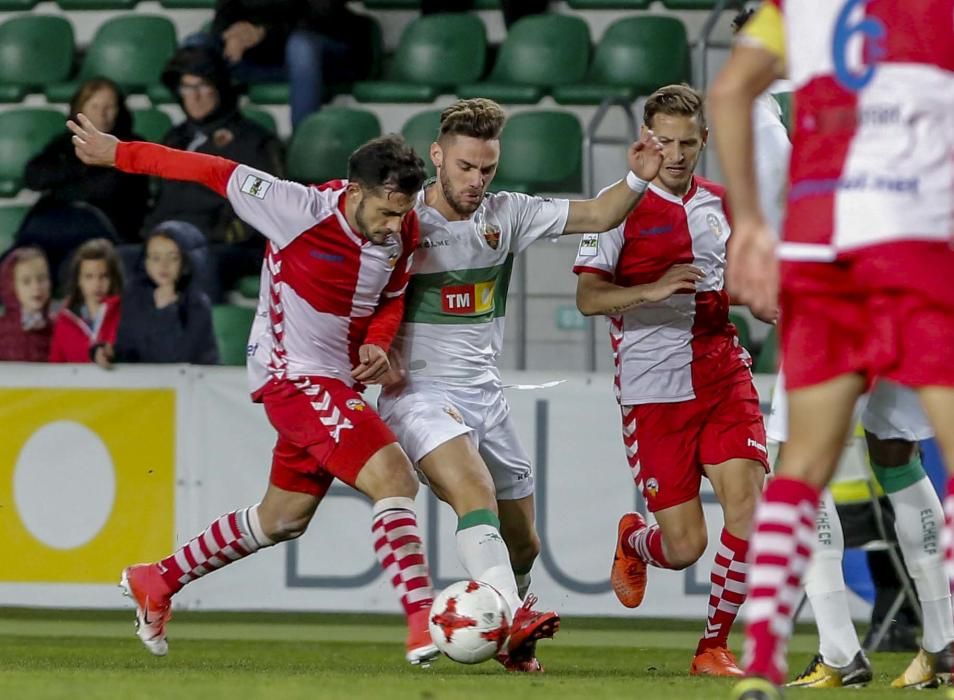 La derrota del Elche ante el Sabadell en imágenes