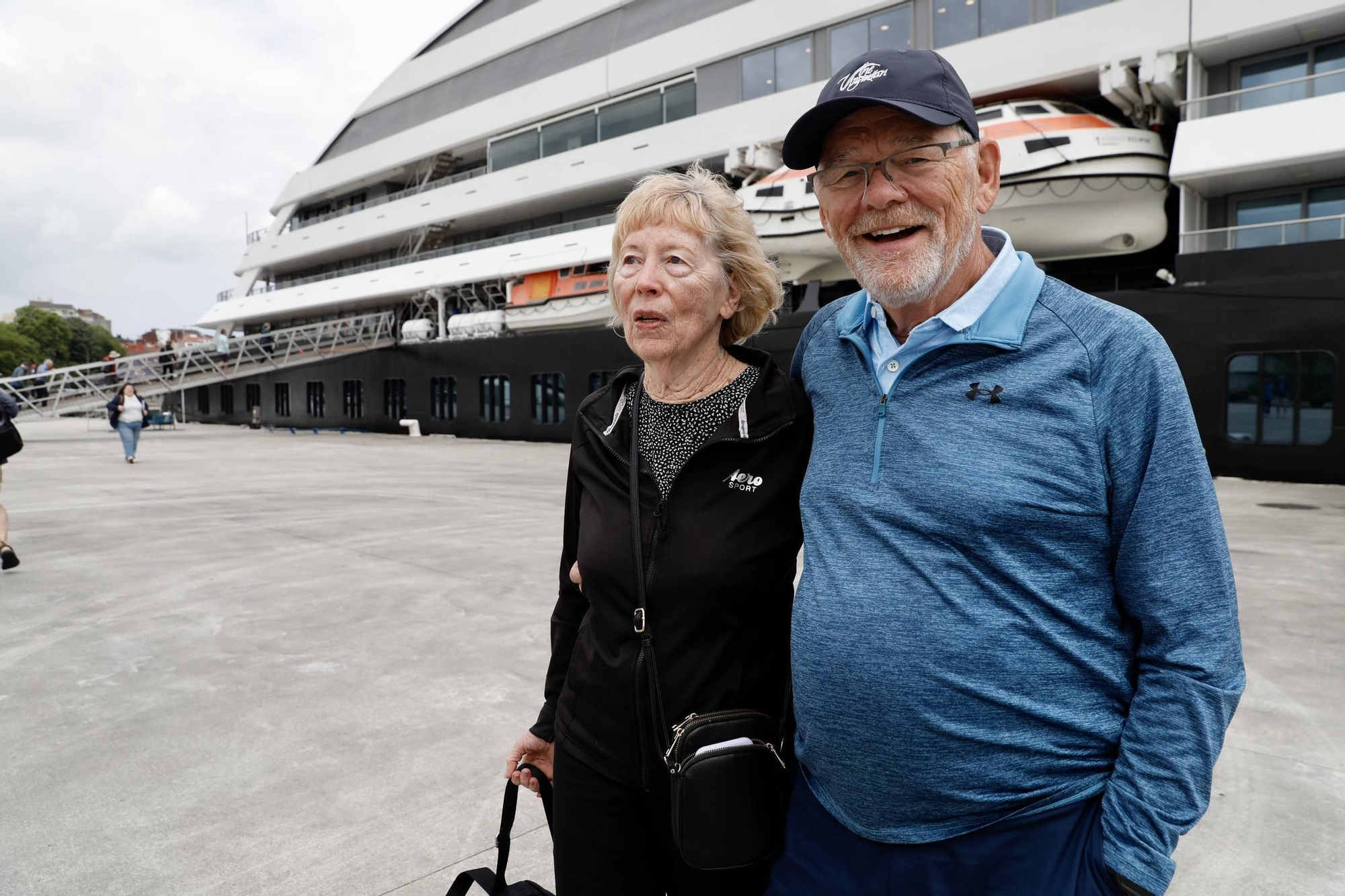 EN IMÁGENES: El impresionante crucero de lujo "Scenic Eclipse" en Avilés