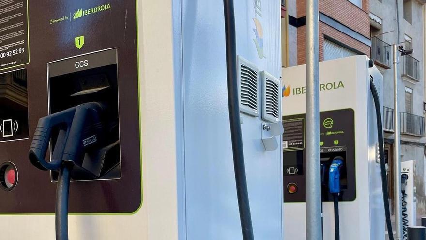 Viver inaugura su estación de recarga para vehículos eléctricos