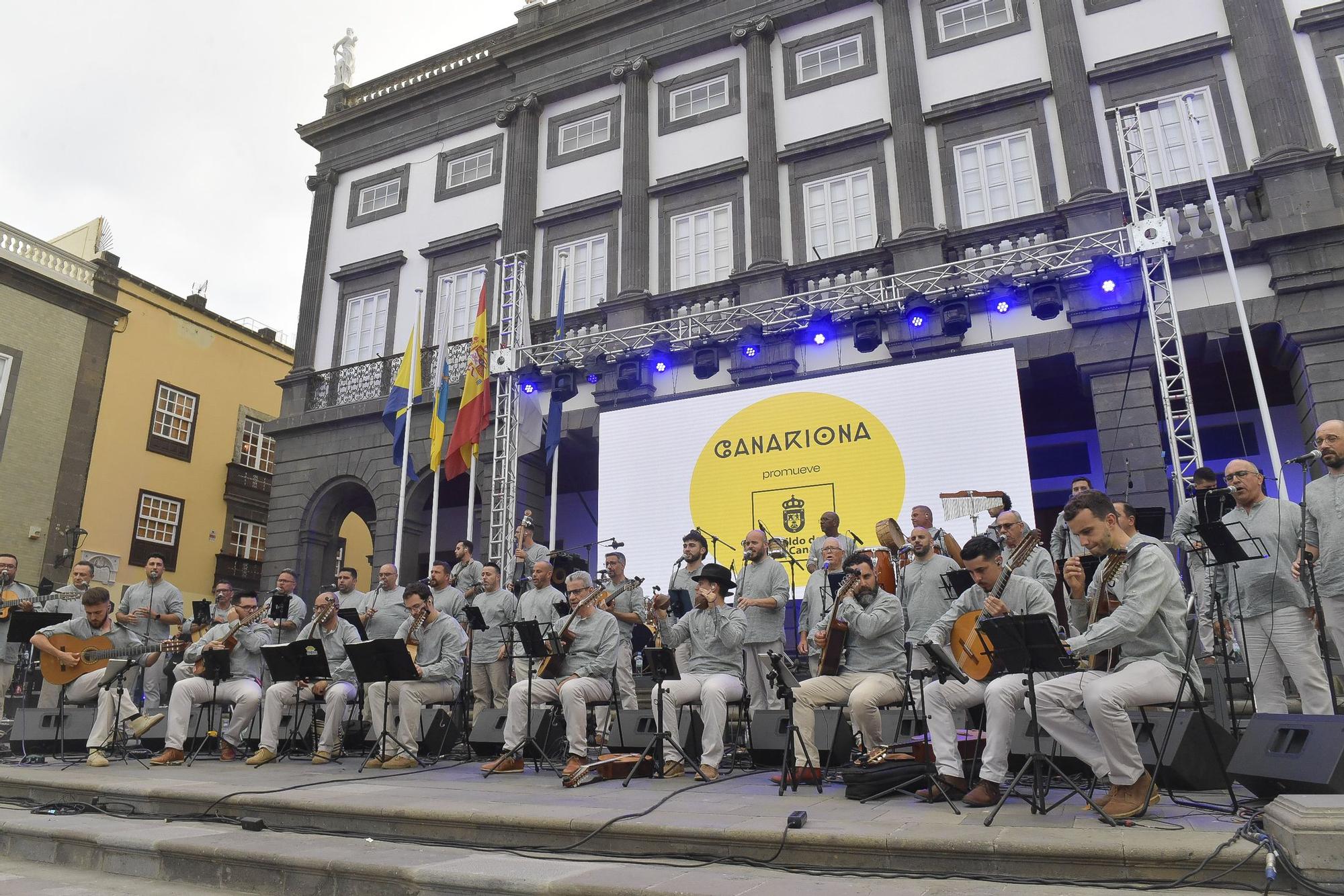 Festival Canariona en la Plaza de Santa Ana