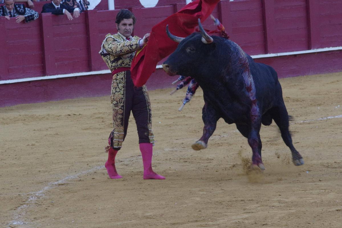 Un momento de la actuación de Morante de la Puebla