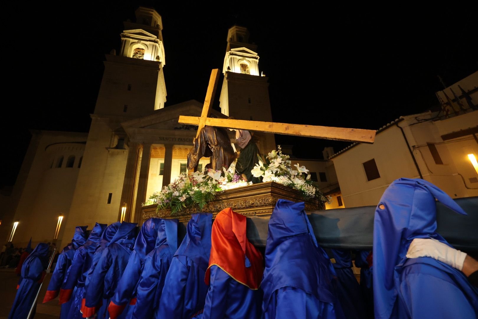 Galería de imágenes: Fervor en el Santo Entierro de Vila-real