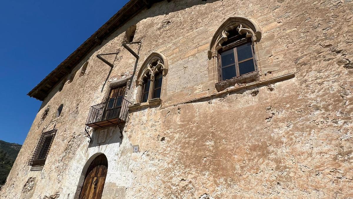 Las maravillosas ventanas de estilo gótico del Castillo del Barón de Herbers.