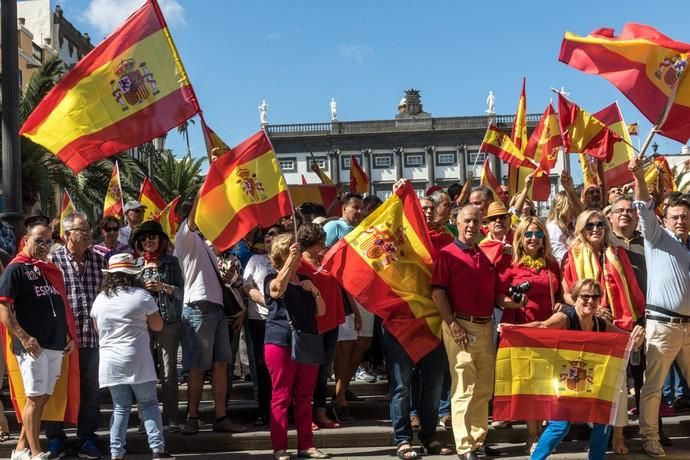 Concentración por la unidad de España en Santa Ana