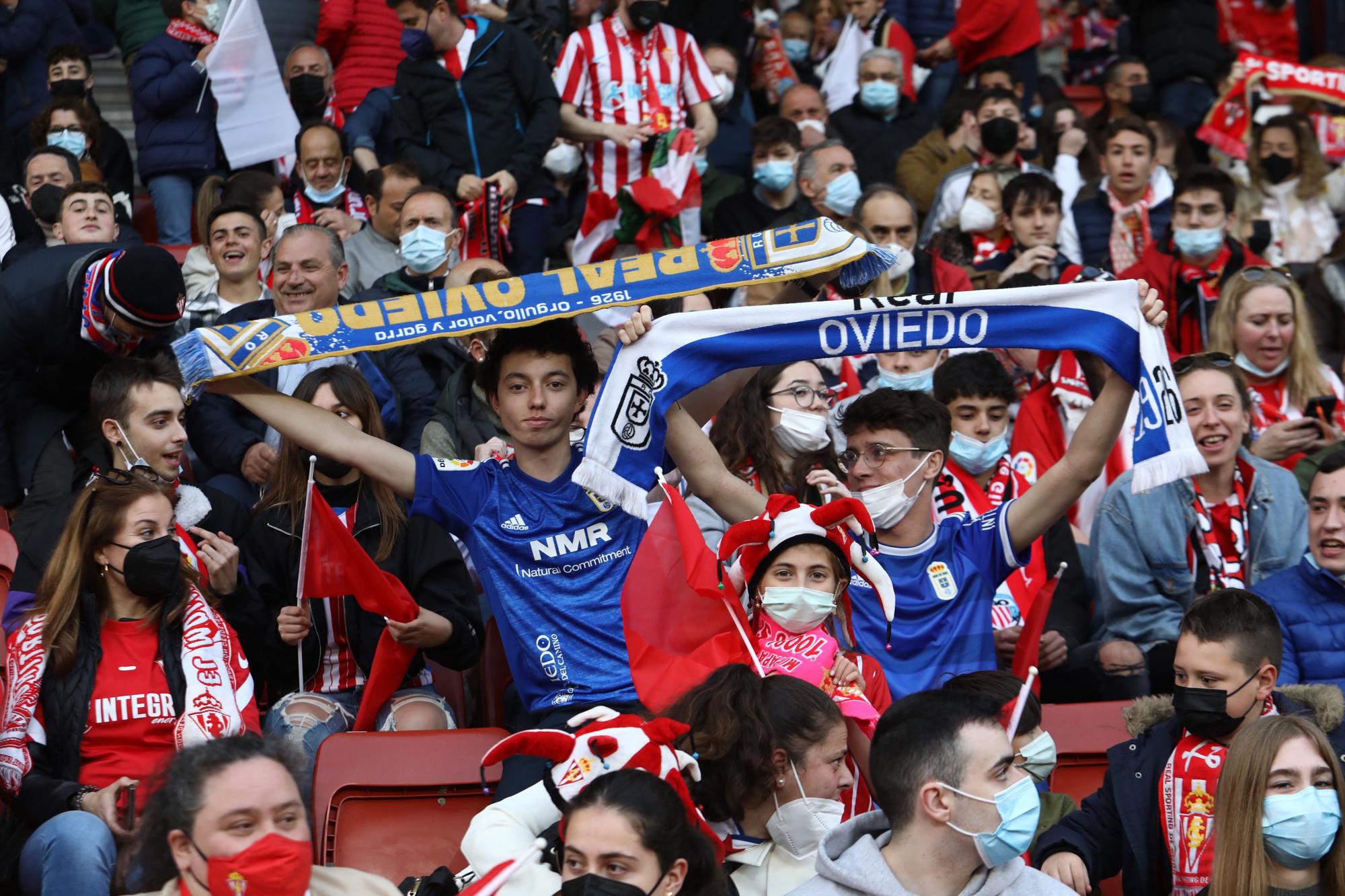 EN IMÁGENES: Así fue el derbi asturiano en El Molinón