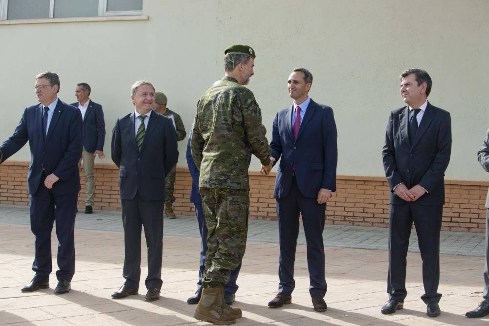 El Rey Felipe VI sigue desde Alicante varias maniobras del Mando de Operaciones Especiales