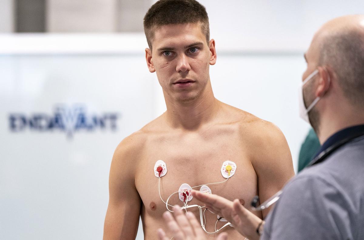 Juan Foyth ya es oficialmente nuevo jugador del Villarreal CF.