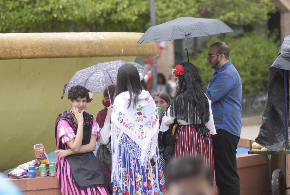 Ambiente en la plaza Mayor en el Bando