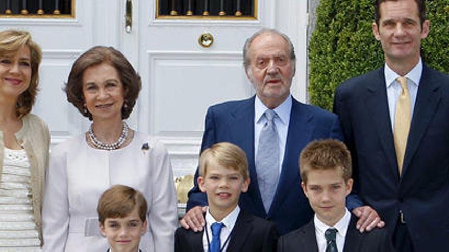 Don Juan Carlos y Doña Sofía, junto a los Duques de Palma