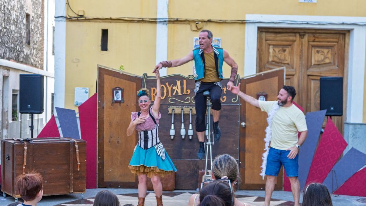 La función celebrada en Bellús.