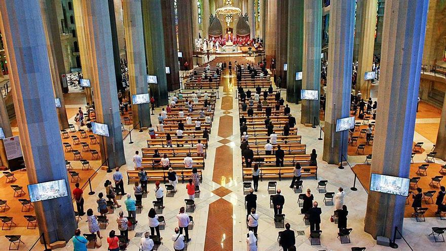 Sanció a l&#039;Església per la missa de la covid a la Sagrada Família