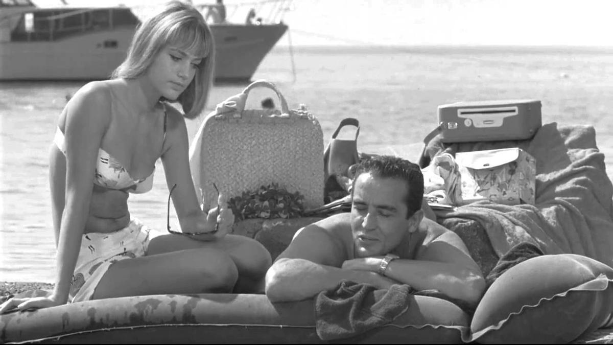 Catherine Spaak y Jean-Louis Trintignant, en un instante de la cinta. 