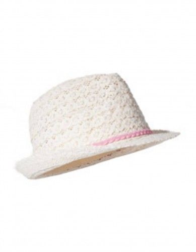 Sombrero denim de Stradivarius de 12,95 €